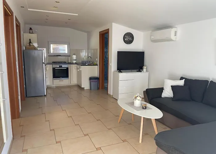 Sinisa Apartamento Vir